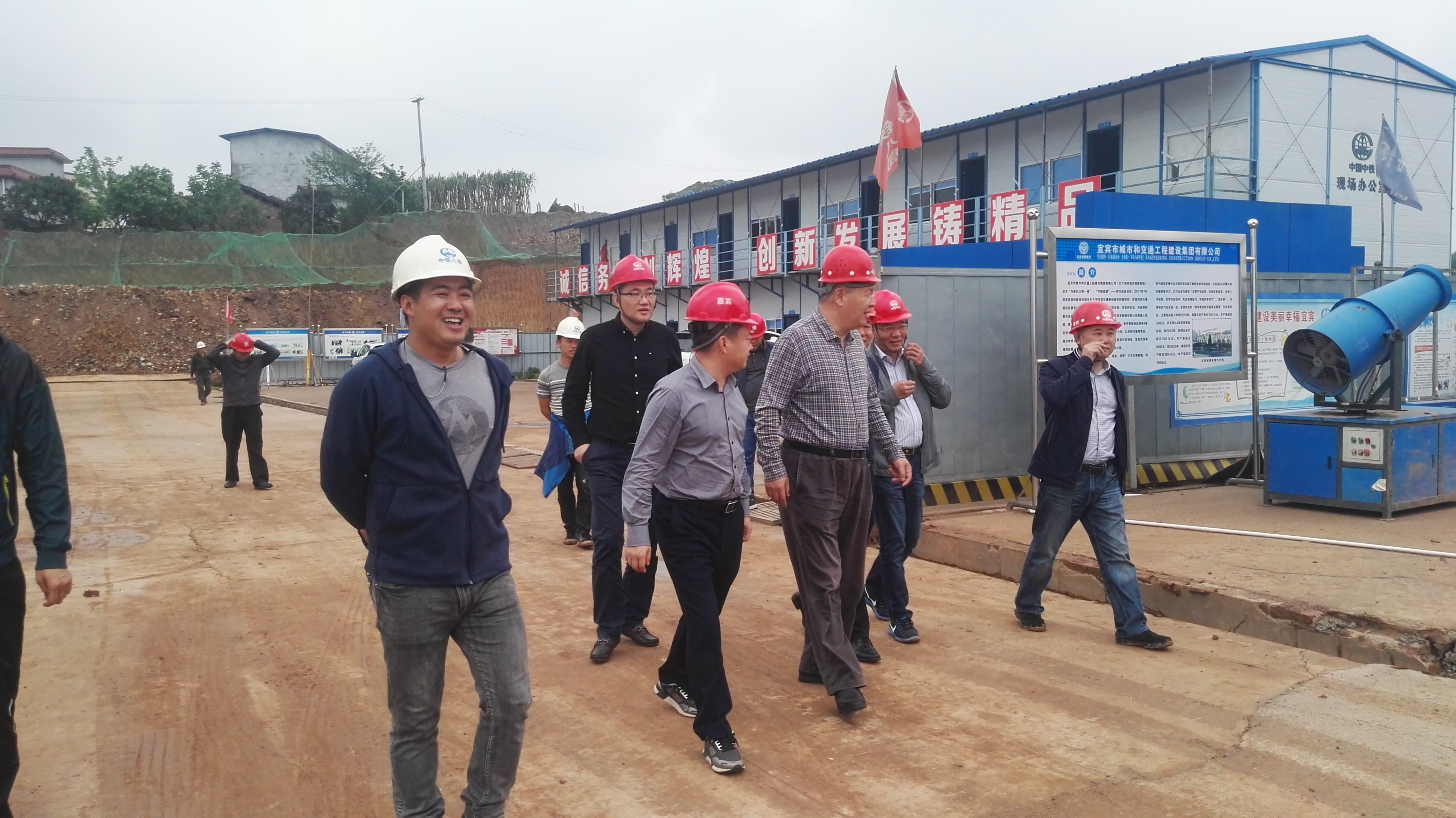 深圳水務集團到菜壩水廠、四水廠參觀學習