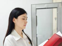 《榜樣在身邊》系列報(bào)道——優(yōu)秀共產(chǎn)黨員⑨陶源媛：清泉之上的追光者